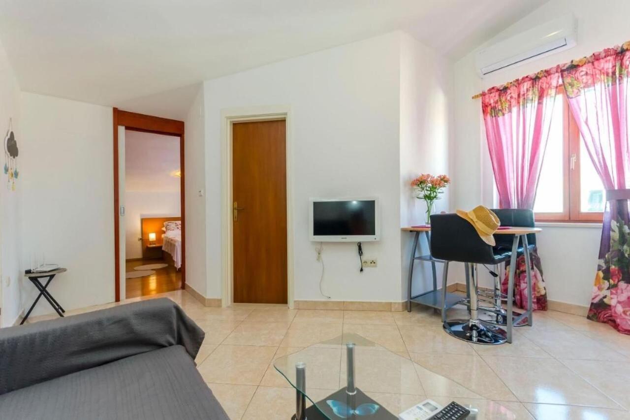 Apartment Marija Vodice Zewnętrze zdjęcie
