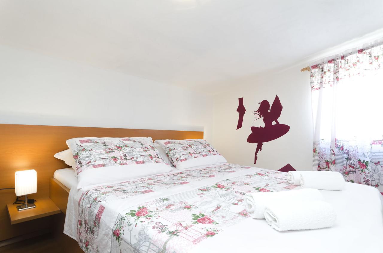 Apartment Marija Vodice Zewnętrze zdjęcie